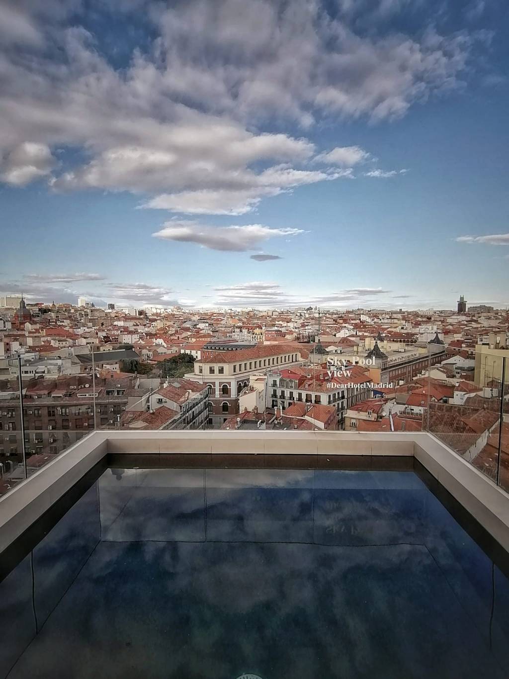 NICE 2 MEET YOU: una de las terrazas con las mejores vistas de Madrid